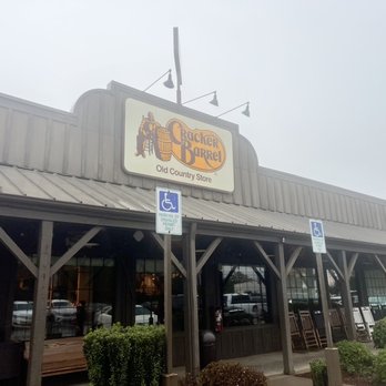 Cracker Barrel Old Country Store